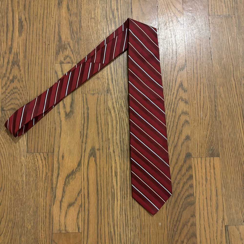 NWT Brooks Brothers 100% Silk Necktie